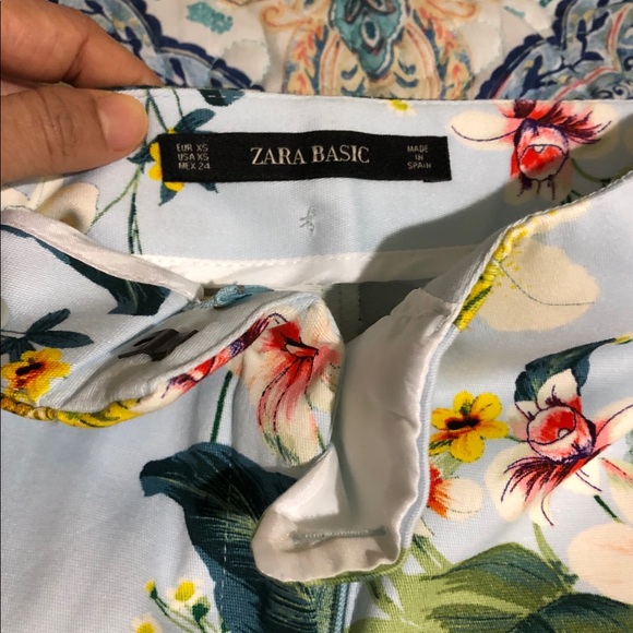 Short - Picture 2 of 2